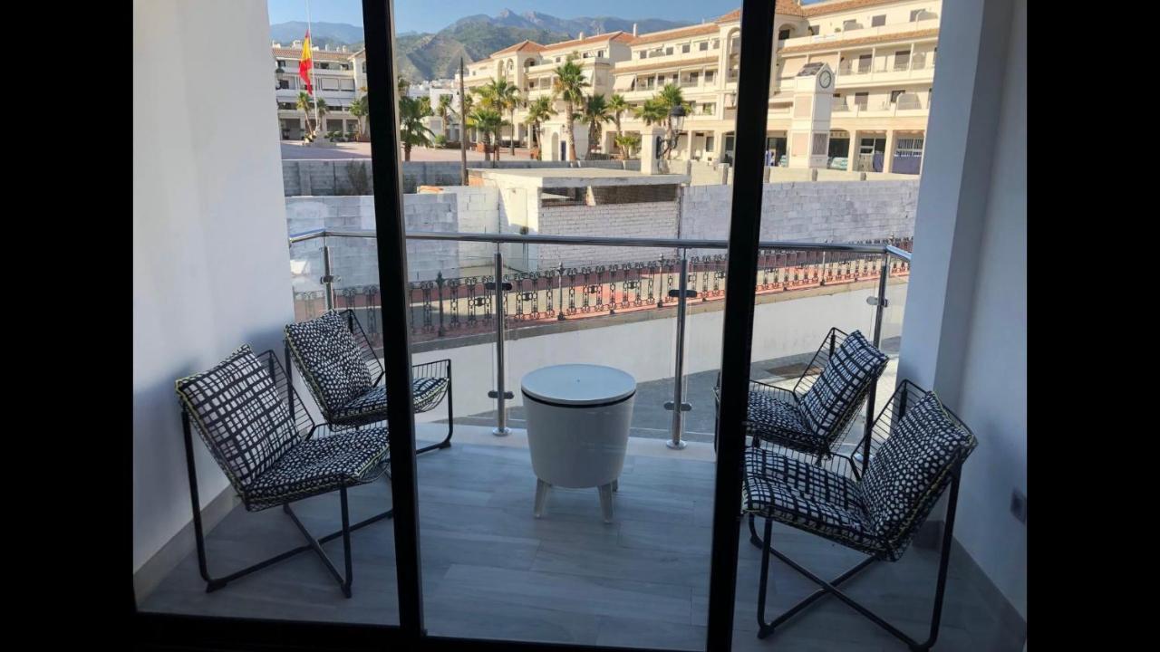 4 Gran8nerja Apartament *