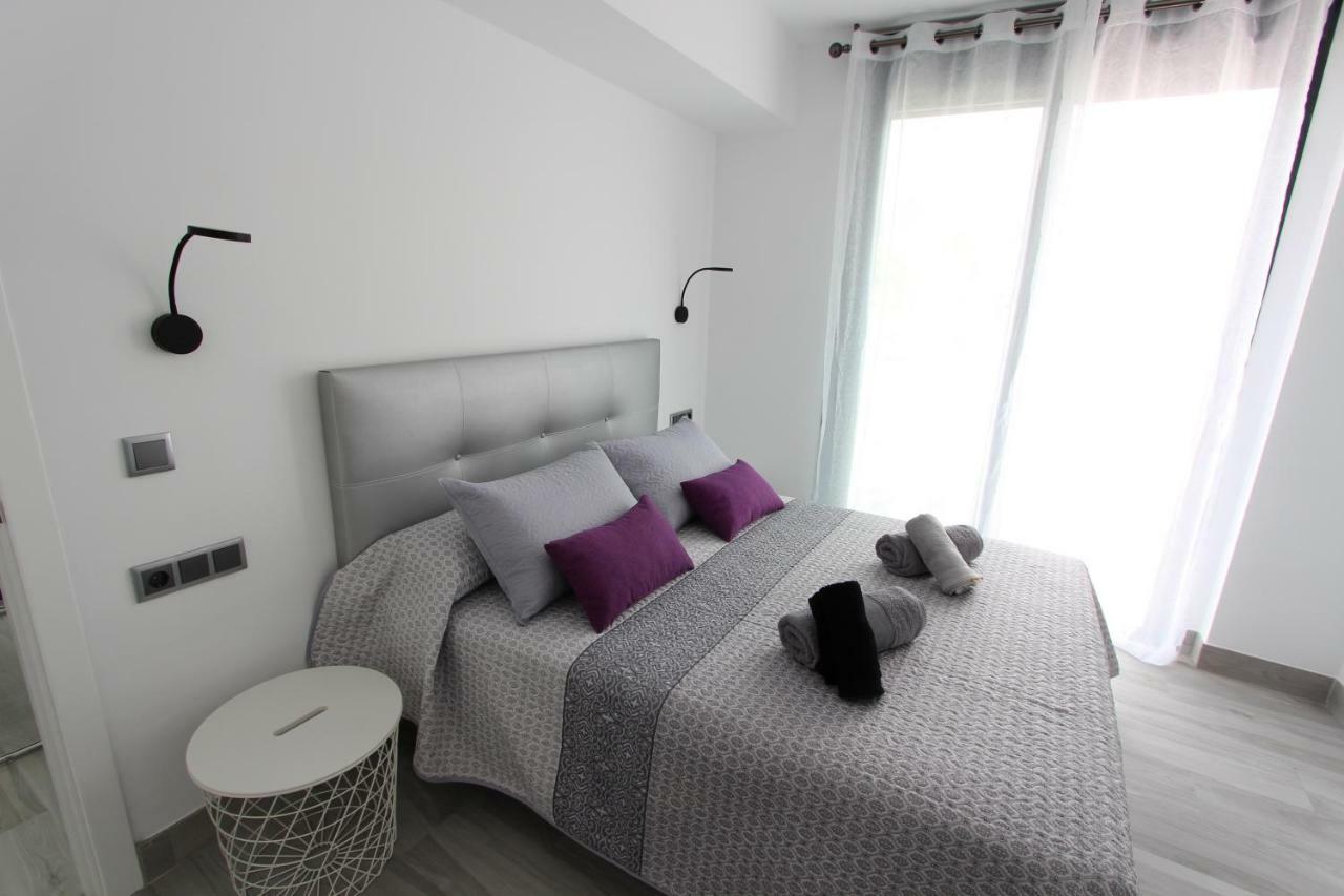 4 Gran8nerja Apartament *
